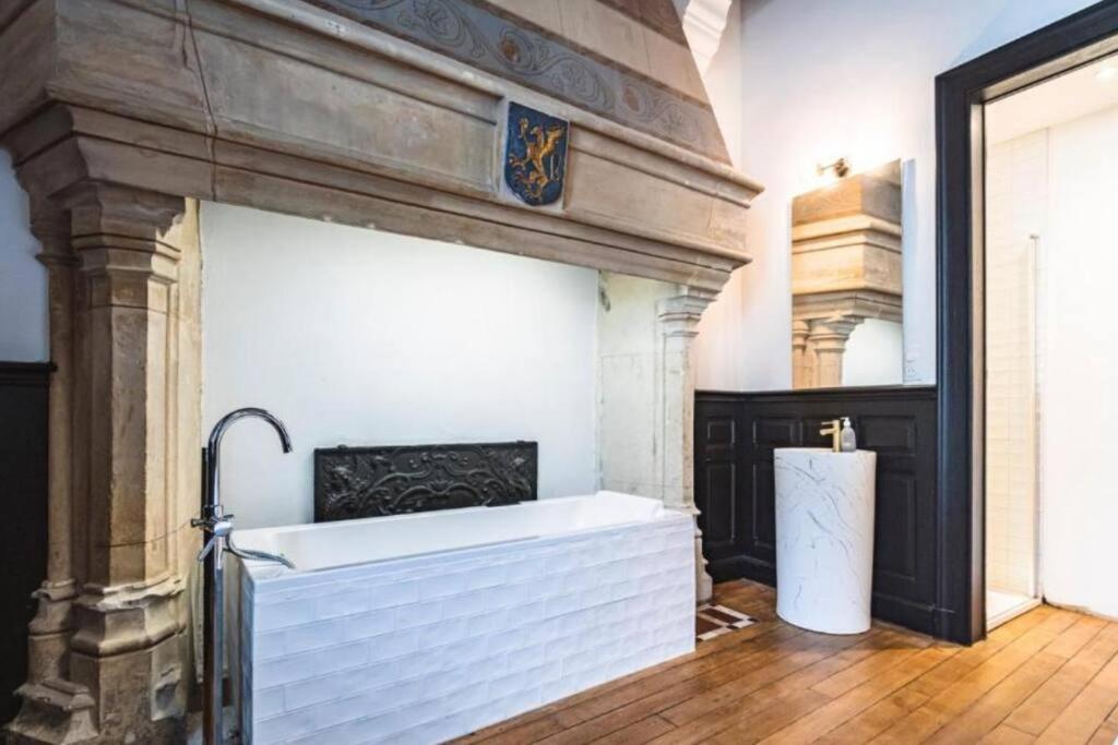 Fire, Appartement Vue Cathedrale 兰斯 外观 照片